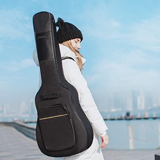 Funda de guitarra clasica Universal marca Cahaya